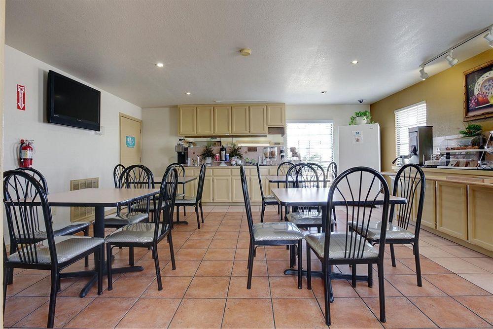 Texas Inn & Suites Pharr/San Juan Εστιατόριο φωτογραφία
