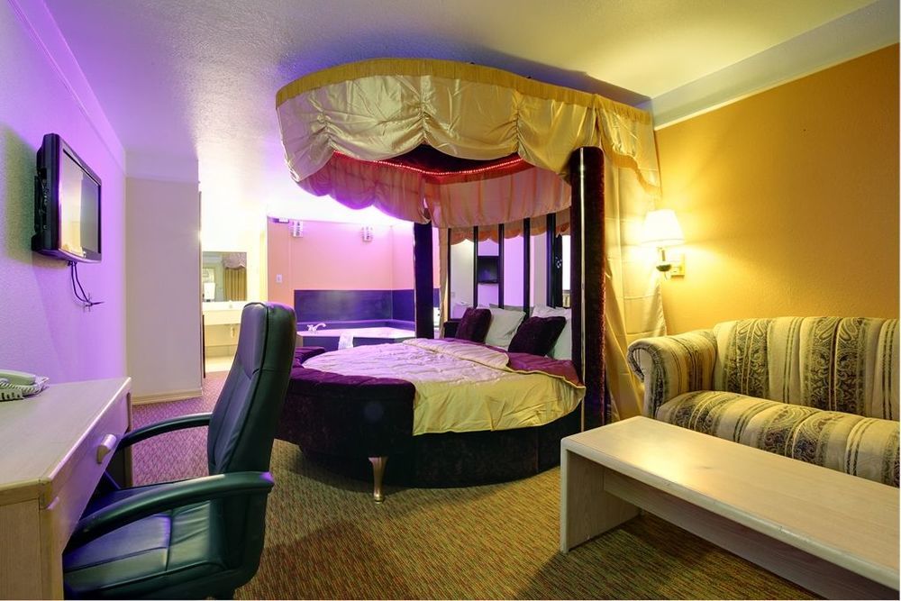 Texas Inn & Suites Pharr/San Juan Δωμάτιο φωτογραφία