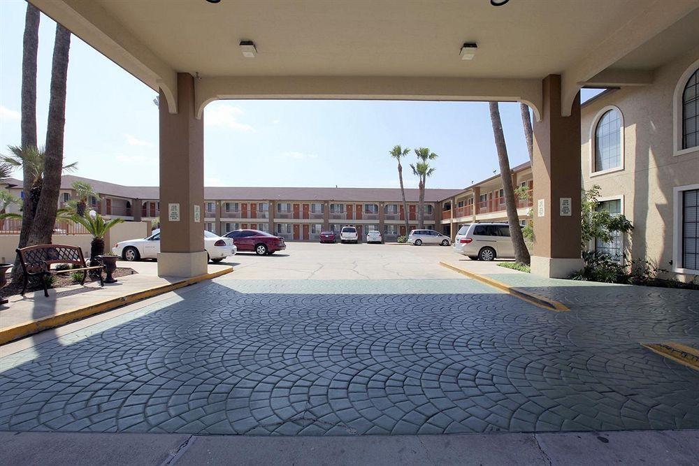 Texas Inn & Suites Pharr/San Juan Εξωτερικό φωτογραφία