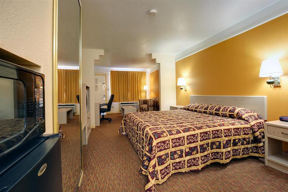 Texas Inn & Suites Pharr/San Juan Δωμάτιο φωτογραφία